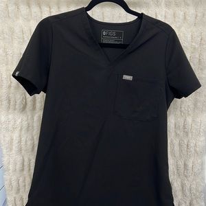 Fig’s technical collection scrub top: Size Small